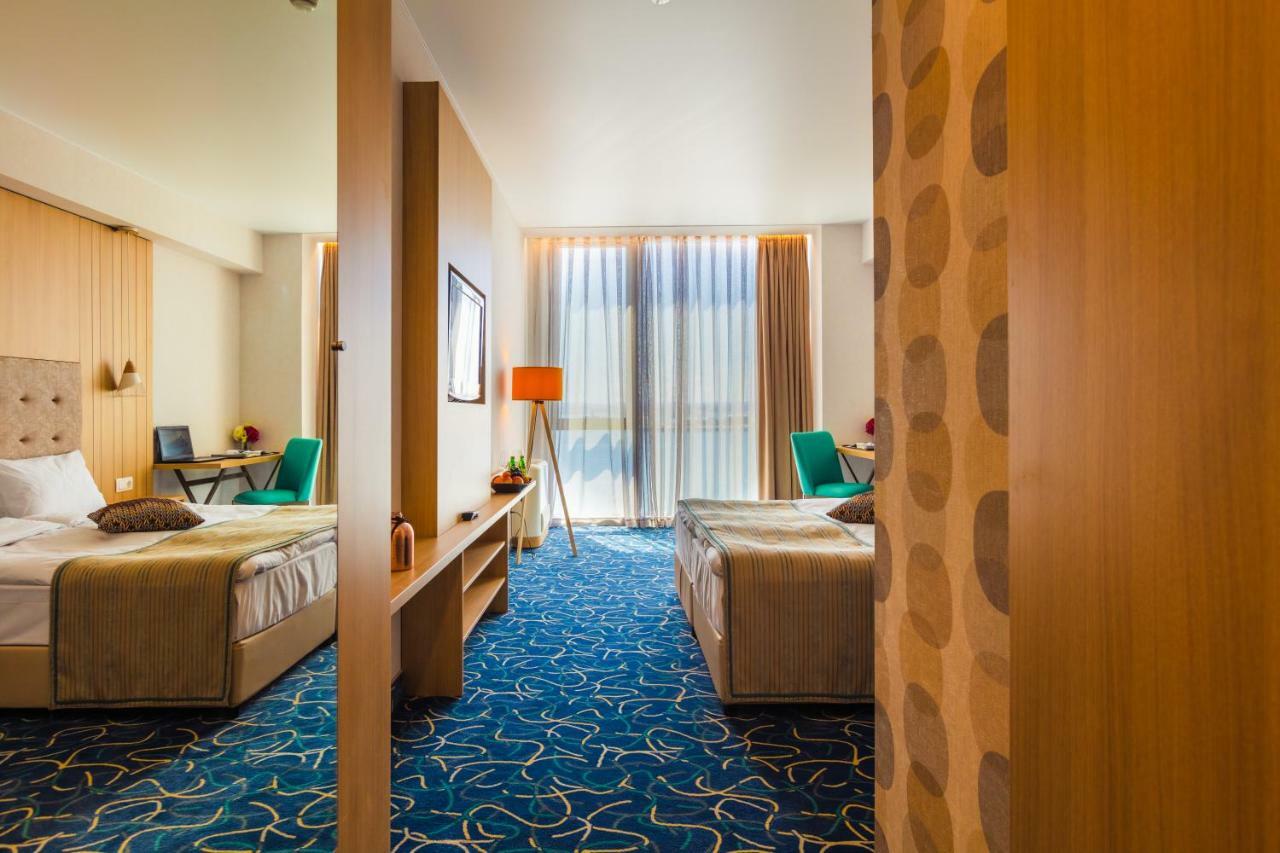 Marina Burgas Hotel Exterior photo